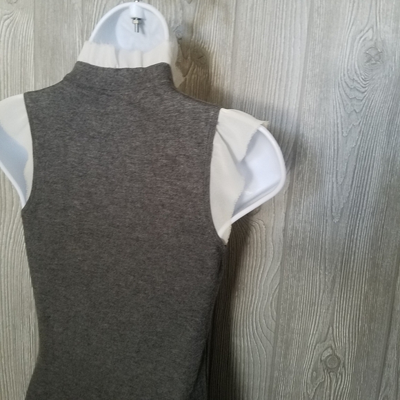 Twelve by Twelve Dress XS Gray Military Pearls Sleeveless - Picture 4 of 9